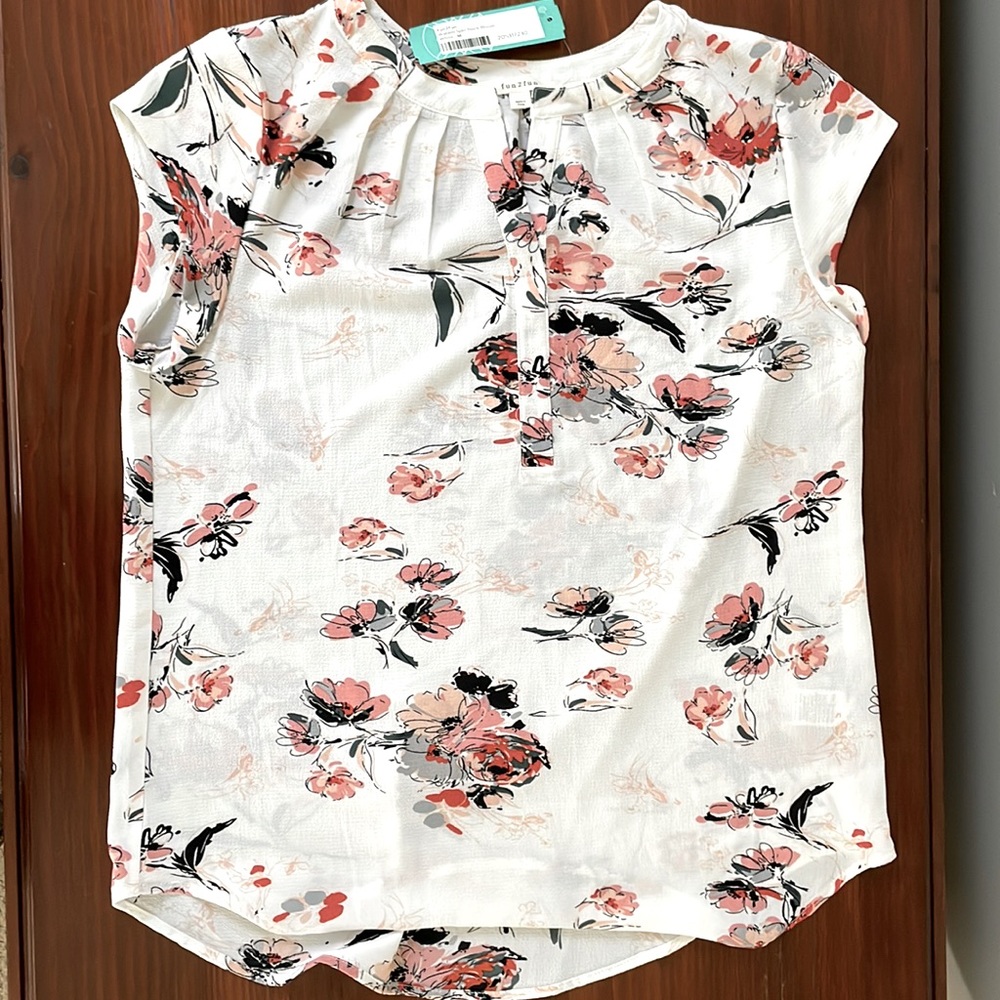 Fun2Fun Split Neck Blouse